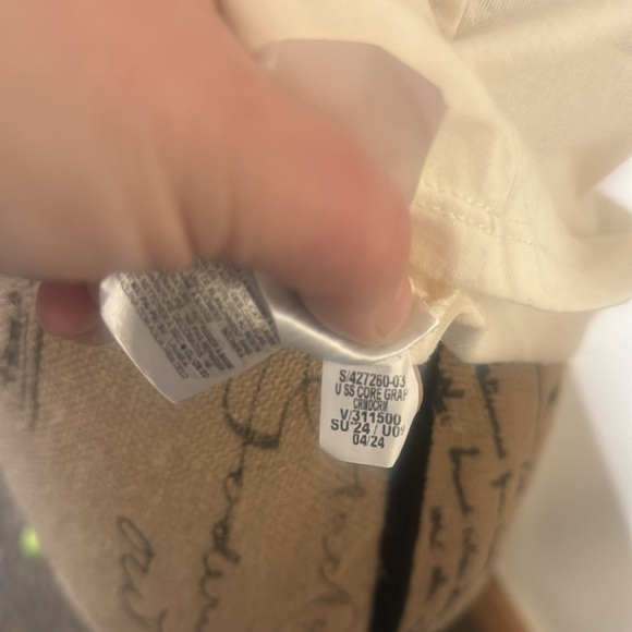 NWT Inspiring Old Navy size XXL girls shirt. White with large graphic on back. - Picture 13 of 14